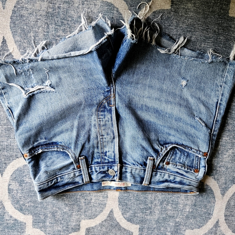 Levi Wedgie Short Size 29